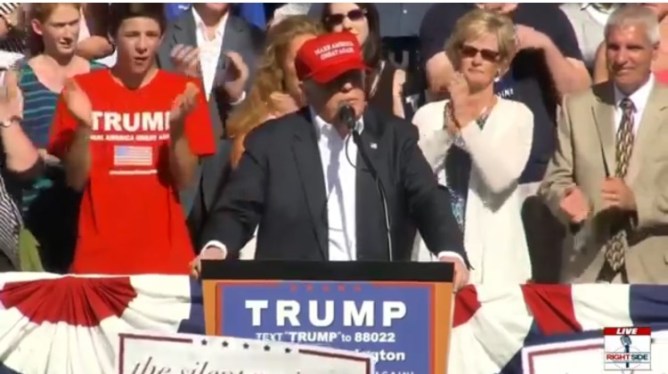 trump and kortuis at rally
